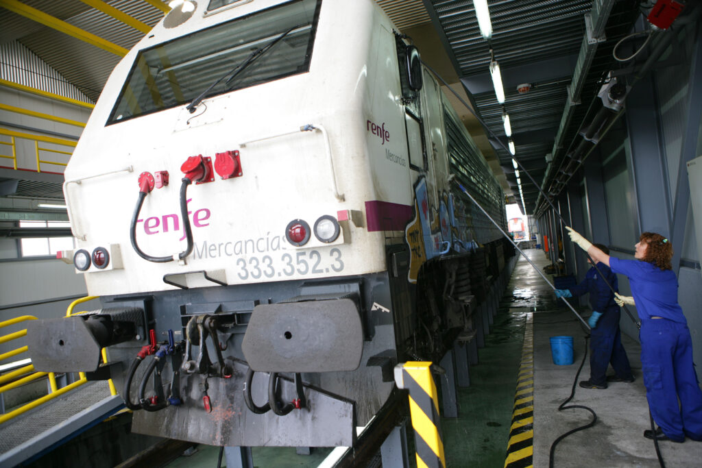 Fotógrafo industrial Limpieza de vehículos