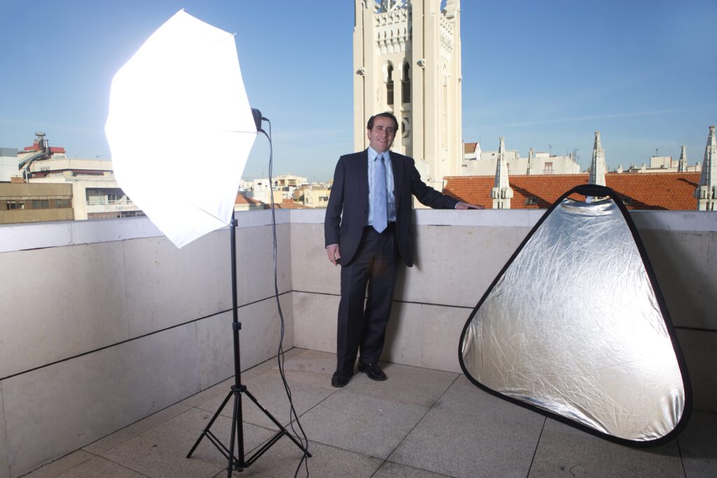 Portraitfotos mit mobilem Studio vor Ort